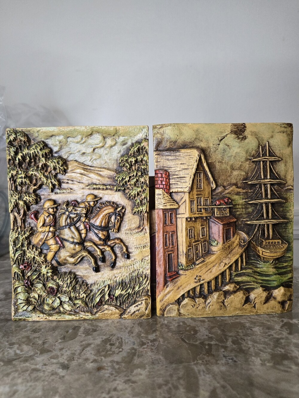 Vintage Syroco 3D Wall Plaques Pair - 1960s English Fox Hunt & Tavern Harbor